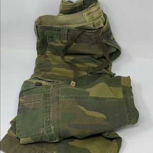 Abercrombie & Fitch camouflage pants